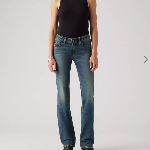 Levi's Women's Superlow Bootcut Jeans 23 - Picture 2 of 6